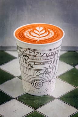 Red Cappuccino