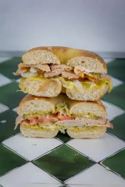 Bird'Haven Bagel - Smoked Chicken