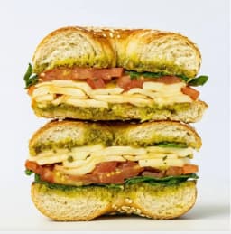 Caprese Bagel